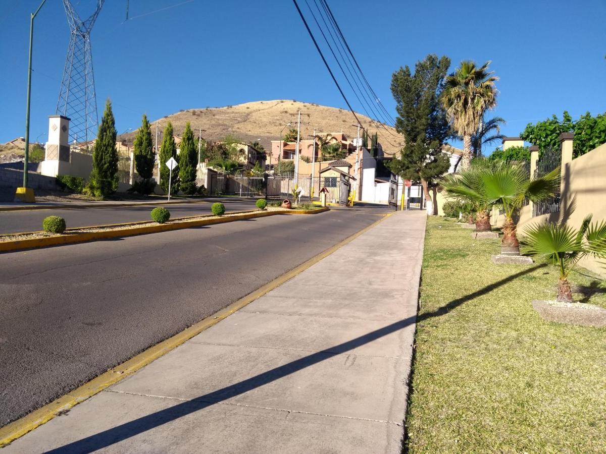 Hermoso Depto Por Uach II Con Terraza Y Linda Vista Чіуауа Екстер'єр фото
